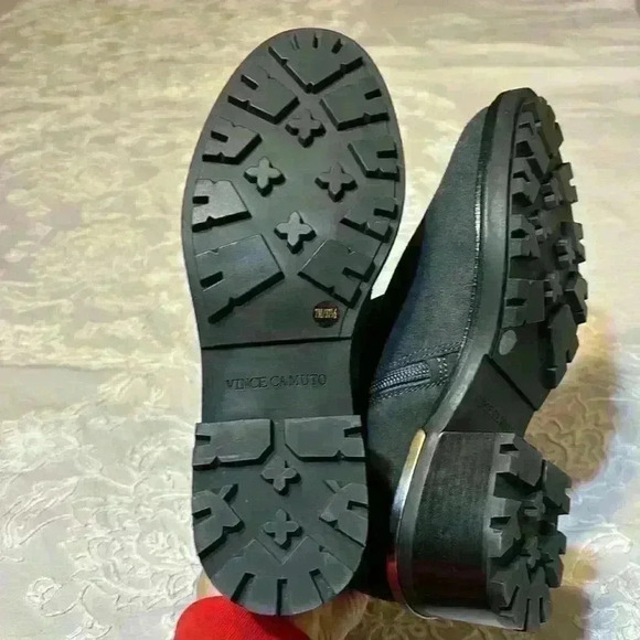 Vince Camuto Ankle Boots Gray Suede - Picture 10 of 12